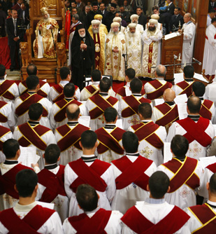 EGITTO_-_cristiani_coopti_a_messa