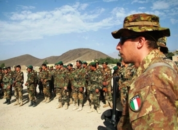 esercito afgano }