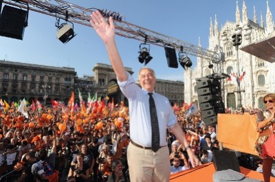 201153144744116360_20